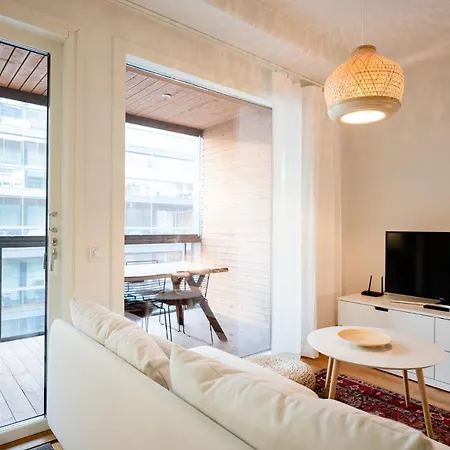 Wonderful Studio *